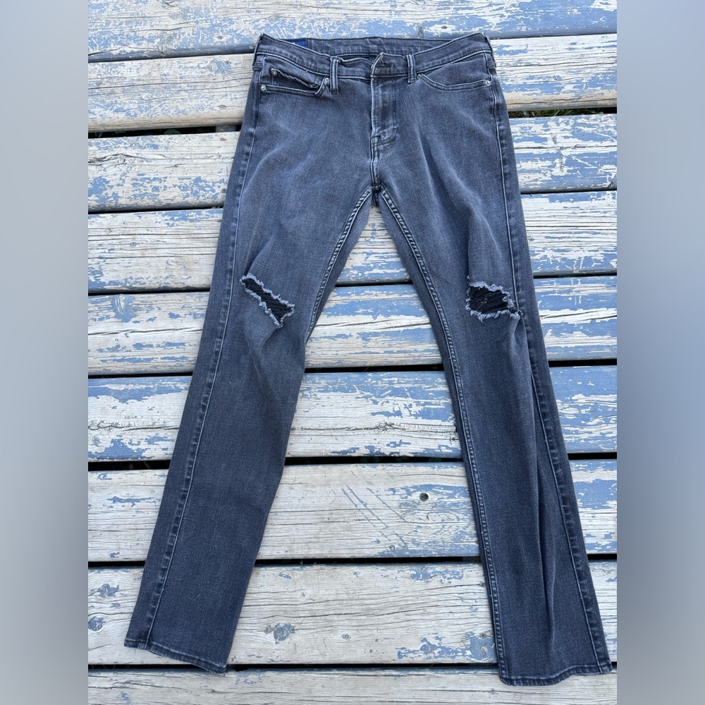 Abercrombie & Fitch Gray Skinny Jeans